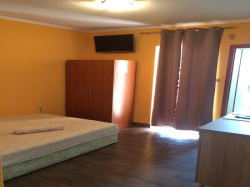 Apartmani PEHAR Podaca