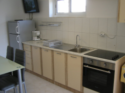 Apartmani Villa Majer-Preko-Croatia Preko (Otok Ugljan)