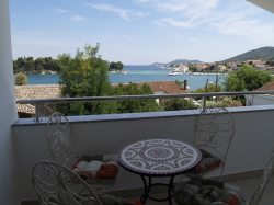 Apartmani Villa Majer-Preko-Croatia Preko (Otok Ugljan)