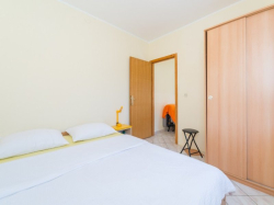 Apartmani Blagus  Privlaka