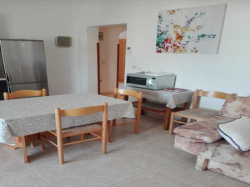 Apartments Stanko Kustici (Island Pag)