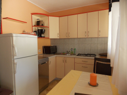 Apartments Vivien Kustici (Island Pag)