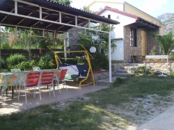 Apartments DADO Starigrad (Paklenica)