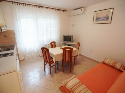 Apartments Tariba 77 Supetarska Draga (Island Rab)