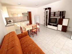 Apartments Marija Vidalici (Island Pag)